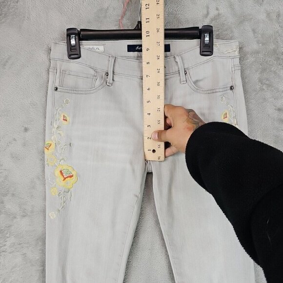 Gray Embroidered Women's Jeans - Picture 5 of 15